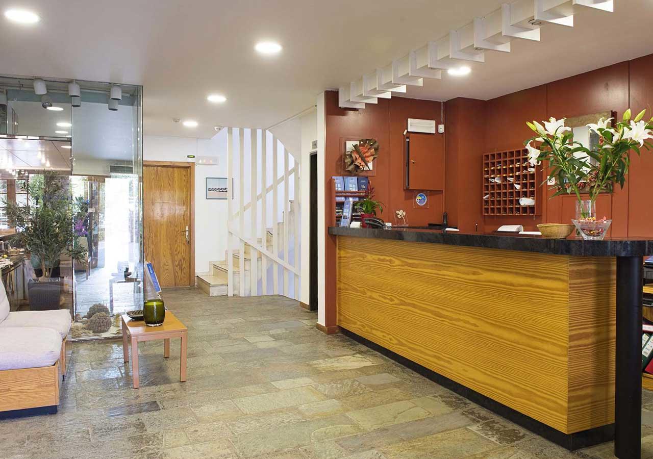 Stefanakis Hotel & Apartments Varkiza Luaran gambar